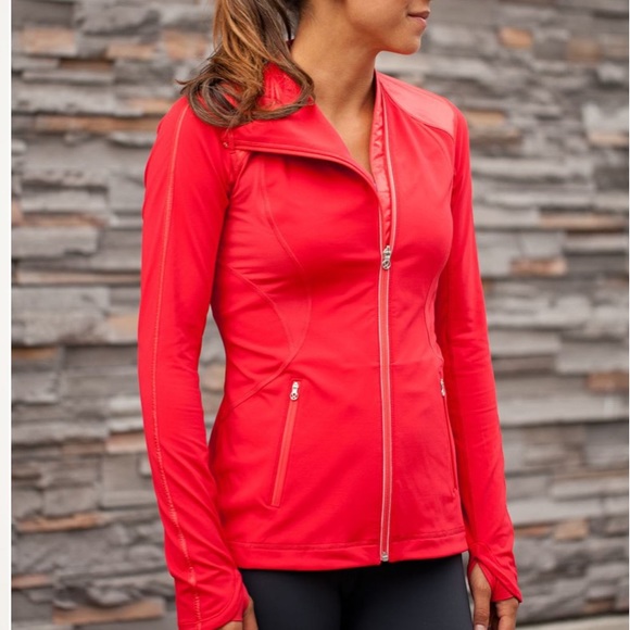 RARE Lululemon Women’s Run Track Time Jacket in Red Currant Size 6 - Picture 3 of 16